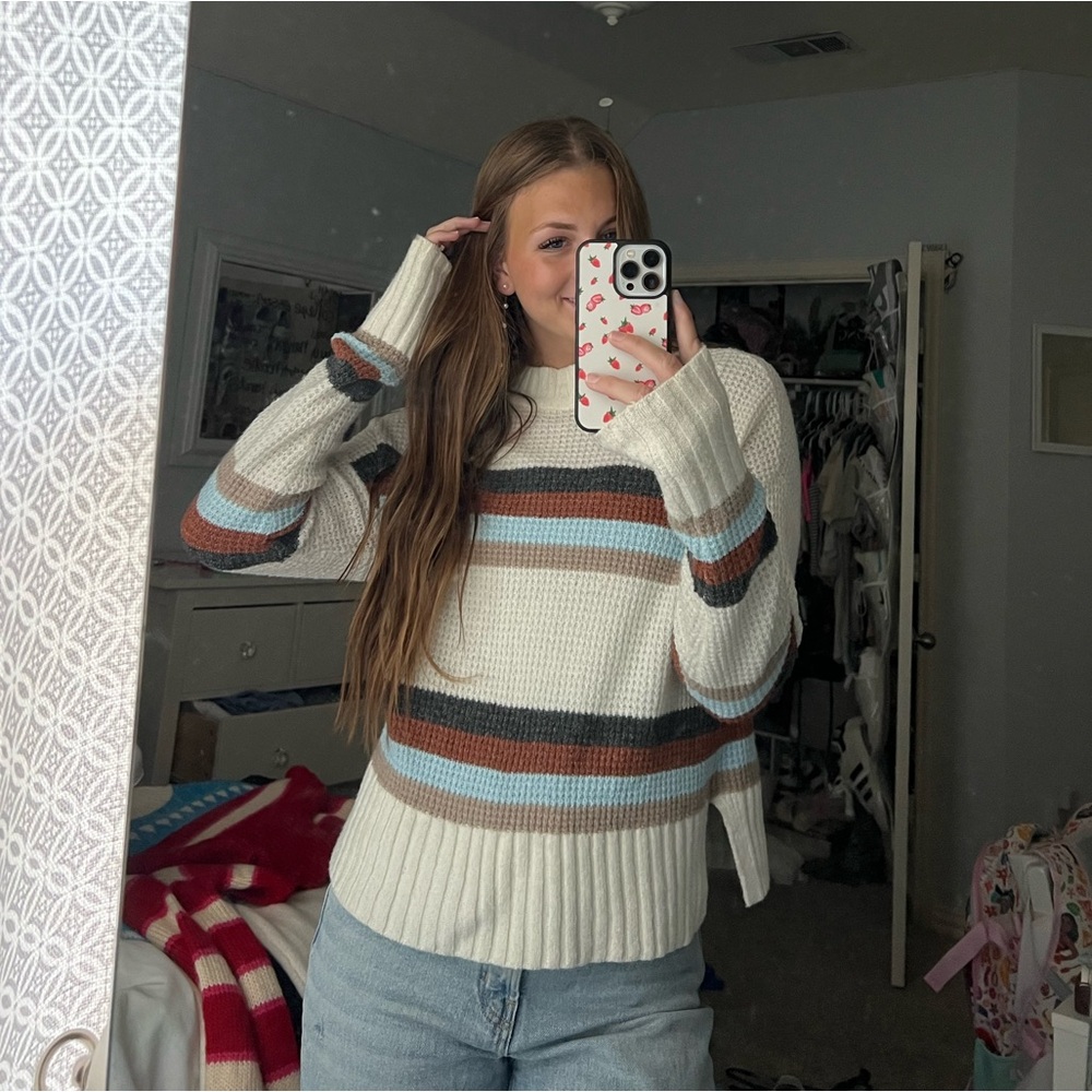 Women’s Multi-Color Sweater